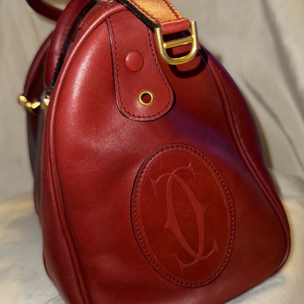 Cartier Elegant Burgundy Leather Handbag COA - Picture 3 of 15